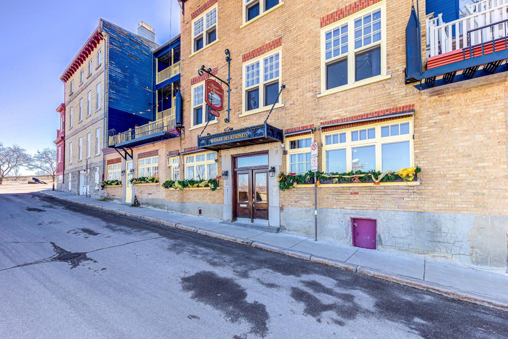 North House - Hotel Automatise Manoir Des Remparts Québec Dış mekan fotoğraf